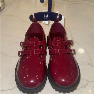 GAP Kids Patent Leather Dress Shoes NWT